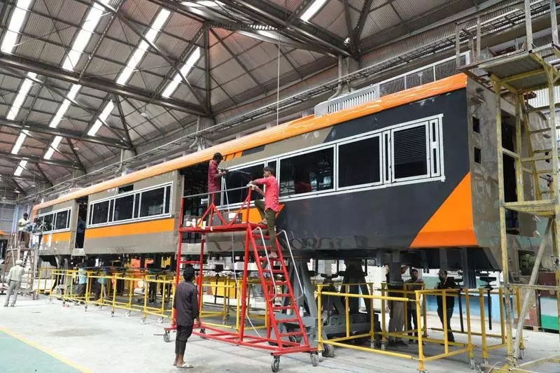 RCF यूनियन ने रेलवे बोर्ड से सुरक्षा, रिक्तियों और श्रमिक अधिकारों पर कार्रवाई करने का आग्रह किया RCF यूनियन ने रेलवे बोर्ड से सुरक्षा, रिक्तियों और श्रमिक अधिकारों पर कार्रवाई करने का आग्रह किया