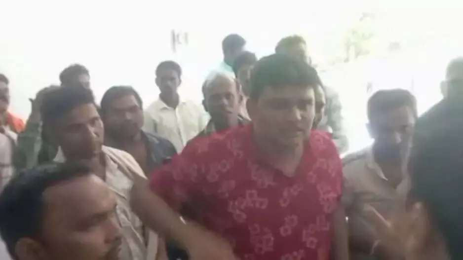Odisha: PACS अधिकारियों ने कृषि सीजन में फर्जी मेडिकल अवकाश लिया Odisha: PACS अधिकारियों ने कृषि सीजन में फर्जी मेडिकल अवकाश लिया