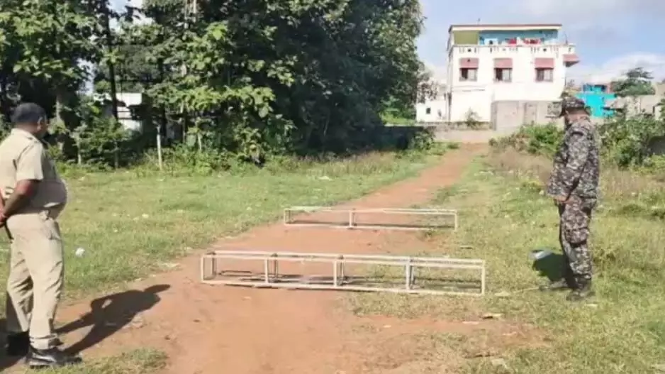 Angul: पड़ोसियों के बीच विवाद में युवक की पीट-पीटकर हत्या Angul: पड़ोसियों के बीच विवाद में युवक की पीट-पीटकर हत्या