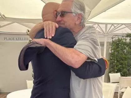 Anupam Kher : रॉबर्ट डी नीरो को जन्मदिन की बधाई दी Anupam Kher : रॉबर्ट डी नीरो को जन्मदिन की बधाई दी
