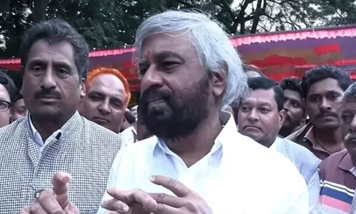 भाजपा के इशारे पर काम कर रहा चुनाव आयोग : ईश्वर खंड्रे भाजपा के इशारे पर काम कर रहा चुनाव आयोग : ईश्वर खंड्रे