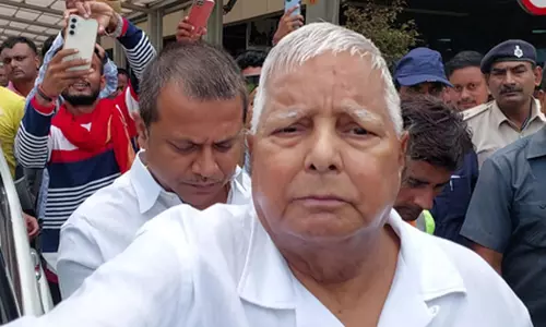 देश में आपातकाल से भी बदतर हालात : लालू प्रसाद यादव देश में आपातकाल से भी बदतर हालात : लालू प्रसाद यादव