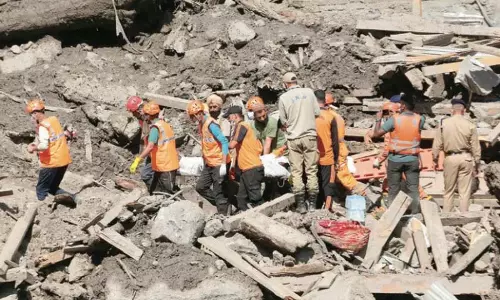 Ground Zero: किश्तवाड़ में दुख ने धार्मिक आस्थाओं को एकजुट किया