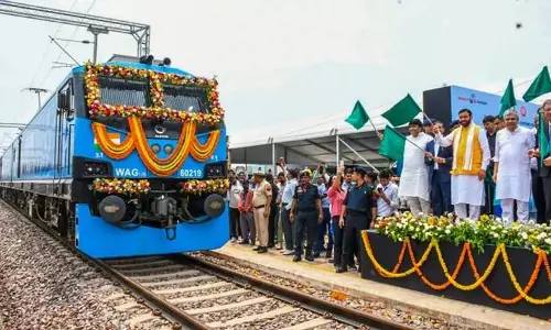 भारत का लॉजिस्टिक्स क्षेत्र 2026 तक 10.7% की वृद्धि दर्ज करेगा, लाखों नौकरियां पैदा करेगा: केंद्र