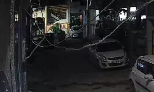 शिक्षिका मारपीट, पीड़ित को ही गिरफ्तार करने का आरोप