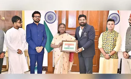 Anantapur के युवाओं ने राष्ट्रपति से मुलाकात की Anantapur के युवाओं ने राष्ट्रपति से मुलाकात की