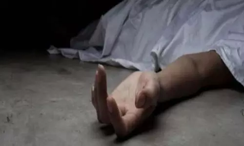 वेलकम इलाके में नाले से सात साल के बच्चे का शव बरामद