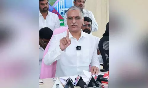 Harish Rao ने गोदावरी नदी का पानी समुद्र में बहाने के लिए कांग्रेस सरकार की आलोचना की
