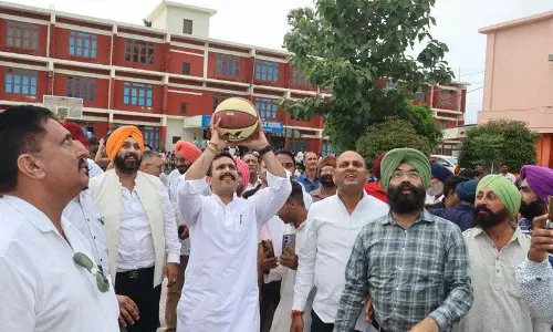 Vikramaditya ने पांवटा में चल रहे कार्यों की समीक्षा की