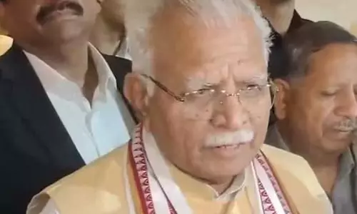 दोषियों पर सख्त कार्रवाई तय, एल्विश यादव के घर के बाहर फायरिंग और मनीषा हत्याकांड पर बोले मनोहर लाल दोषियों पर सख्त कार्रवाई तय, एल्विश यादव के घर के बाहर फायरिंग और मनीषा हत्याकांड पर बोले मनोहर लाल