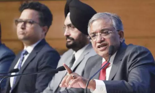 बंगाल और देश के अन्य राज्यों में एसआईआर पर जल्द लेंगे निर्णय : ज्ञानेश कुमार बंगाल और देश के अन्य राज्यों में एसआईआर पर जल्द लेंगे निर्णय : ज्ञानेश कुमार
