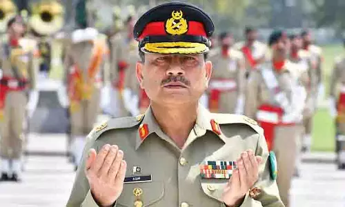 क्या असीम मुनीर का रेको डिक जुआ डूबती अर्थव्यवस्था को बचा सकता है?