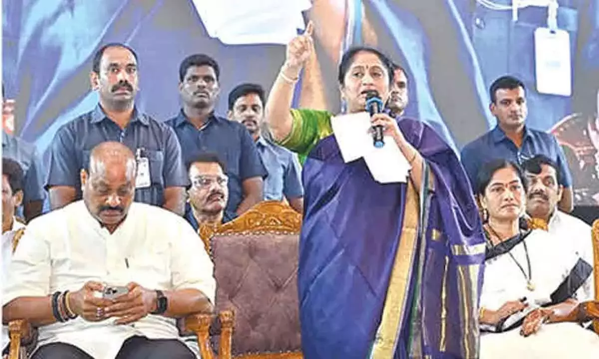 Andhra: ताड़ी निकालने वालों को अदाराना 3.0 के तहत चढ़ाई के उपकरण मिलेंगे Andhra: ताड़ी निकालने वालों को अदाराना 3.0 के तहत चढ़ाई के उपकरण मिलेंगे
