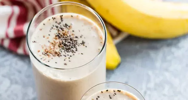 Walnut Banana Smoothie एनर्जी का पावर हाउस है यह ड्रिंक Walnut Banana Smoothie एनर्जी का पावर हाउस है यह ड्रिंक