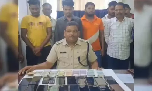 Sundargarh: जन्माष्टमी उत्सव के दौरान जुआघर का भंडाफोड़, 14 गिरफ्तार