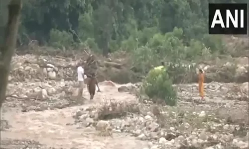 केथुआ में बादल फटने और भूस्खलन से सात की मौत केथुआ में बादल फटने और भूस्खलन से सात की मौत