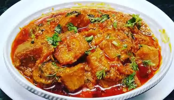 Recipe : कच्चे केले की सब्जी एक अद्भुत व्यंजन है। Recipe : कच्चे केले की सब्जी एक अद्भुत व्यंजन है।