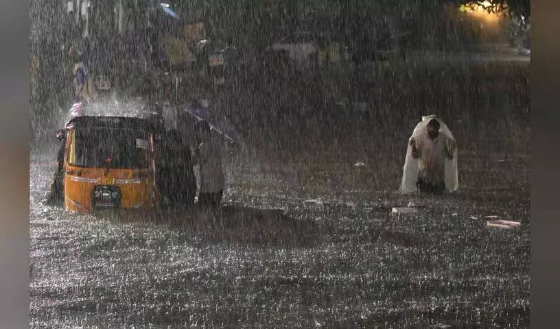 Telangana के कई जिलों में भारी बारिश, 236 मिमी तक बारिश दर्ज Telangana के कई जिलों में भारी बारिश, 236 मिमी तक बारिश दर्ज