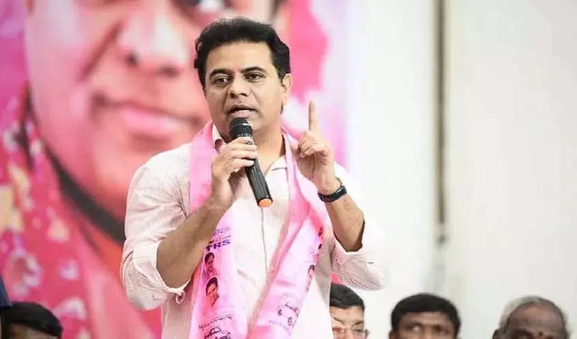 KTR ने नागरिक अव्यवस्था को लेकर कांग्रेस को कचरा सरकार कहा KTR ने नागरिक अव्यवस्था को लेकर कांग्रेस को कचरा सरकार कहा