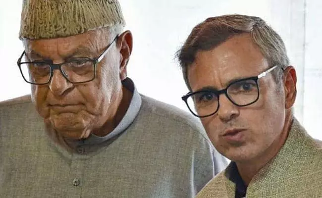 डॉ. फारूक, उमर ने मौलाना कासिमी की मां के निधन पर दुख व्यक्त किया डॉ. फारूक, उमर ने मौलाना कासिमी की मां के निधन पर दुख व्यक्त किया
