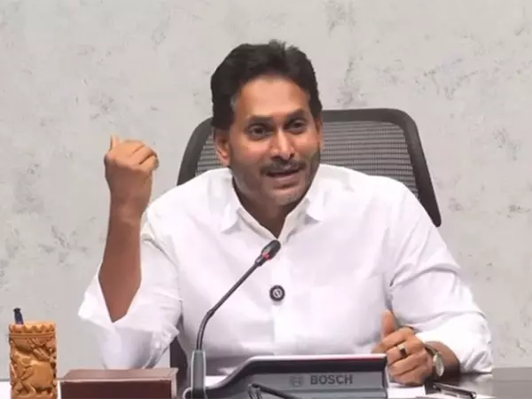 हैदराबाद हादसा: YS जगन ने जताया शोक हैदराबाद हादसा: YS जगन ने जताया शोक