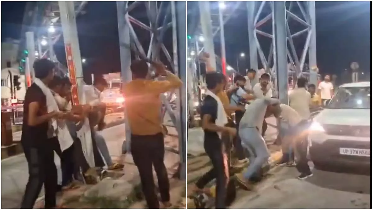 Meerut: टोल प्लाजा पर सेना के जवान पर हमला, कश्मीर जा रहे थे ड्यूटी पर Meerut: टोल प्लाजा पर सेना के जवान पर हमला, कश्मीर जा रहे थे ड्यूटी पर