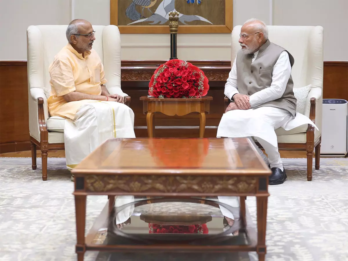 PM मोदी ने दिल्ली में NDA के उपराष्ट्रपति पद के उम्मीदवार सीपी राधाकृष्णन से मुलाकात की PM मोदी ने दिल्ली में NDA के उपराष्ट्रपति पद के उम्मीदवार सीपी राधाकृष्णन से मुलाकात की