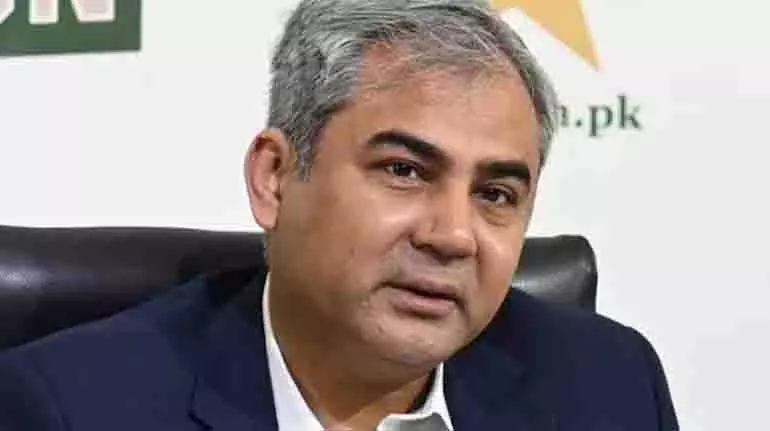 Pakistan के मंत्री ने असीम मुनीर की घटिया तुलना दोहराई Pakistan के मंत्री ने असीम मुनीर की घटिया तुलना दोहराई