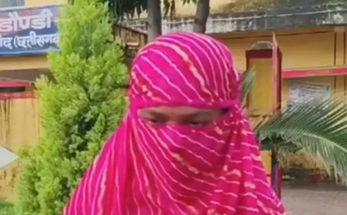 डिप्टी कलेक्टर ने पुलिस वाली प्रेमिका को दिया धोखा, दुष्कर्म का आरोप डिप्टी कलेक्टर ने पुलिस वाली प्रेमिका को दिया धोखा, दुष्कर्म का आरोप