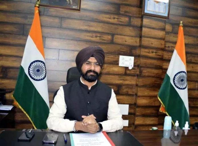 डोडा प्रशासन ने Kailash Yatra व्यवस्थाओं की समीक्षा की डोडा प्रशासन ने Kailash Yatra व्यवस्थाओं की समीक्षा की
