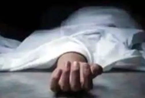 Jammu में दो लोग मृत पाए गए Jammu में दो लोग मृत पाए गए