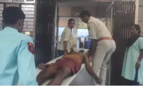 एक ही परिवार के तीन लोगों की मौत, बिजली का तार घर के पास पेड़ से सट रहा था, और...