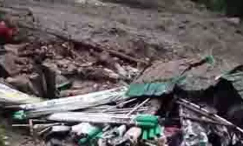 Mandi: बादल फटने से भारी तबाही, 11 घर तबाह