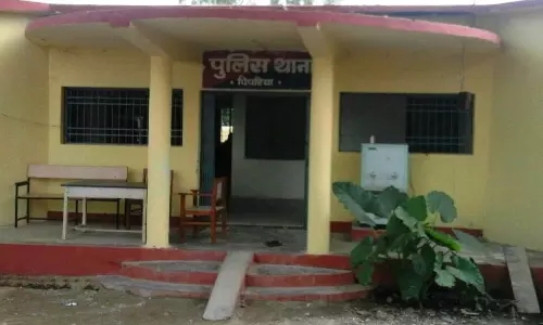 पिता और बुआ की हत्या कर युवक ने किया सरेंडर, कवर्धा में डबल मर्डर की वारदात पिता और बुआ की हत्या कर युवक ने किया सरेंडर, कवर्धा में डबल मर्डर की वारदात