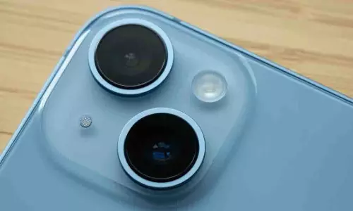 iPhone 14: अब आधी से भी कम कीमत पर उपलब्ध iPhone 14: अब आधी से भी कम कीमत पर उपलब्ध