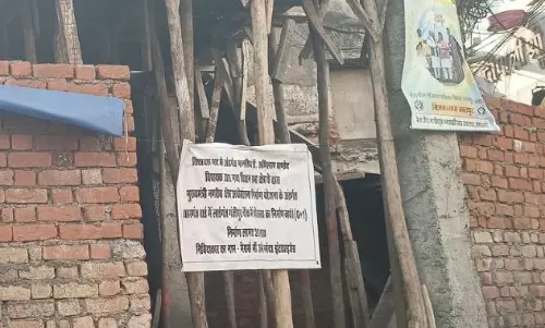 Jabalpur: महिला मार्केट में वाशरूम टूटा, अब महिलाएं परेशान Jabalpur: महिला मार्केट में वाशरूम टूटा, अब महिलाएं परेशान