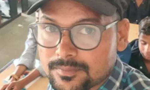 2 राज्यों में टीचर कर रहा नौकरी, जिला शिक्षा अधिकारी ने जांच बैठाई