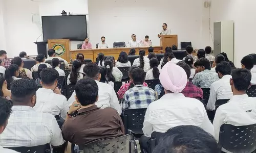 Sirsa विश्वविद्यालय ने विधि छात्रों के लिए प्रेरण कार्यक्रम का आयोजन किया Sirsa विश्वविद्यालय ने विधि छात्रों के लिए प्रेरण कार्यक्रम का आयोजन किया