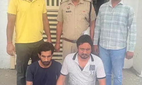 Haryana : पानीपत में छीनाझपटी और लूट के आरोप में 2 गिरफ्तार Haryana : पानीपत में छीनाझपटी और लूट के आरोप में 2 गिरफ्तार