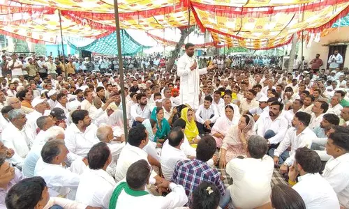 Haryana : पुलिस को खुली छूट नहीं मिल रही स्कूल टीचर हत्या मामले में दिग्विजय Haryana : पुलिस को खुली छूट नहीं मिल रही स्कूल टीचर हत्या मामले में दिग्विजय