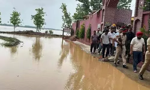 Gurdaspur : बाढ़ का खतरा, रावी नदी उफान पर