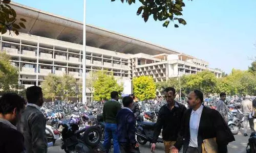 सेवा के दौरान आकस्मिक अवकाश के दौरान तेज बुखार से सैनिक की मौत: Punjab and Haryana HC सेवा के दौरान आकस्मिक अवकाश के दौरान तेज बुखार से सैनिक की मौत: Punjab and Haryana HC