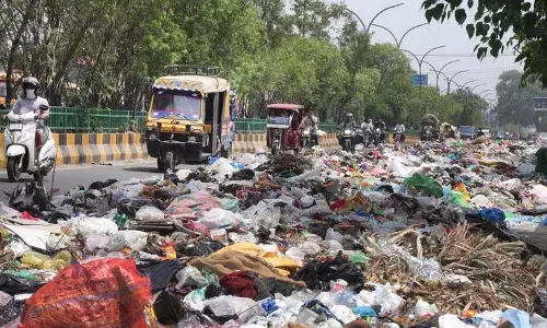 Jalandhar: अधिक कूड़ेदान लगाएं, कचरे को अलग करें और कूड़ा फैलाने वालों को दंडित करें