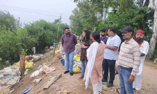 Kapurthala में ब्यास नदी का जलस्तर बढ़ने के बीच प्रशासन ने तटबंधों को मजबूत किया