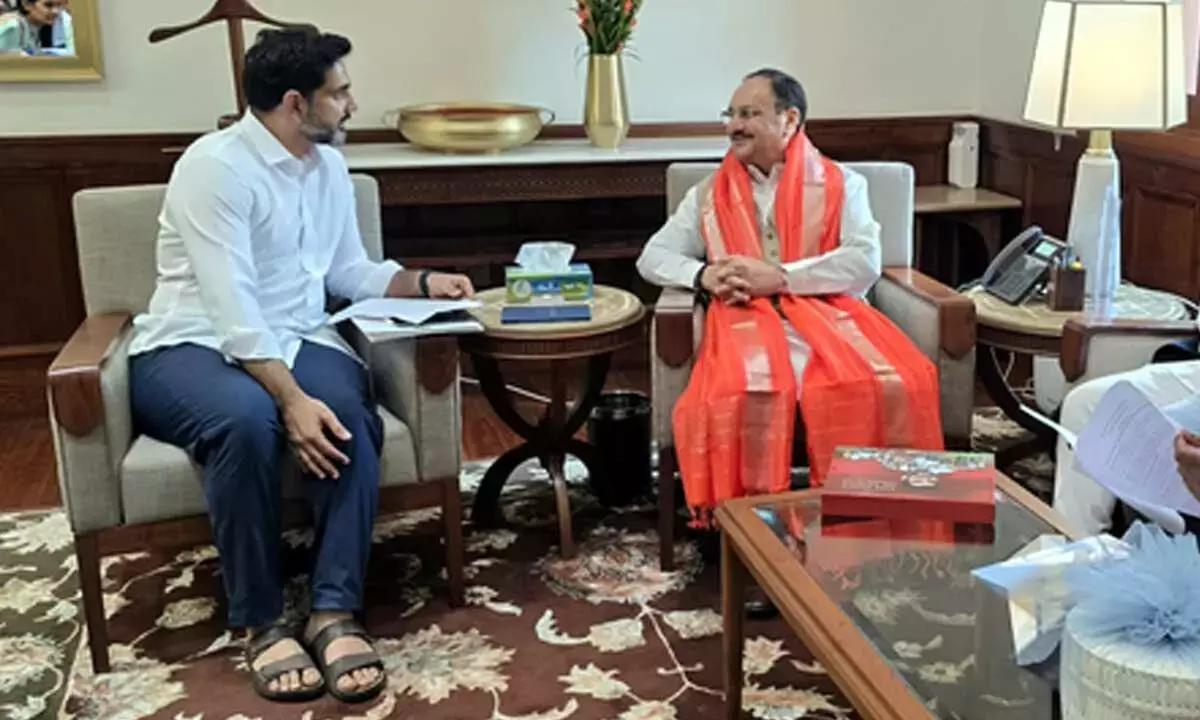 Andhra: जेपी नड्डा ने यूरिया की कमी दूर करने के लिए आंध्र प्रदेश को यूरिया आवंटन का आश्वासन दिया Andhra: जेपी नड्डा ने यूरिया की कमी दूर करने के लिए आंध्र प्रदेश को यूरिया आवंटन का आश्वासन दिया