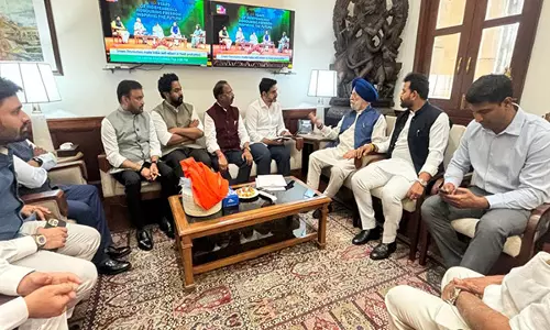 नारा लोकेश ने Hardeep Singh Puri से मुलाकात, रामायपट्टनम रिफाइनरी के लिए समर्थन मांगा नारा लोकेश ने Hardeep Singh Puri से मुलाकात, रामायपट्टनम रिफाइनरी के लिए समर्थन मांगा