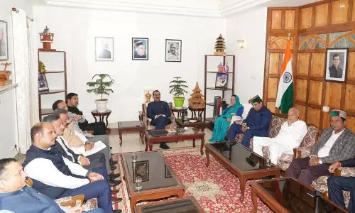 Himachal: मानसून सत्र शुरू होने से पहले कांग्रेस विधायक दल की बैठक हुई