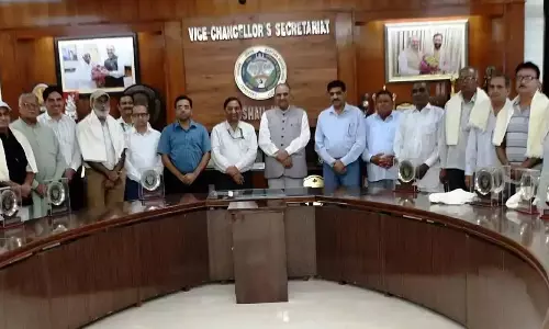 Hisar: कर्मचारियों की मेहनत से हकृवि को मिली अंतरराष्ट्रीय पहचान: प्रो. बीआर कम्बोज