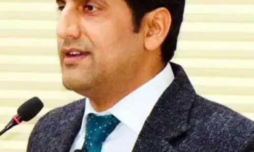 Aijaz Asad ने राष्ट्रीय प्रशिक्षण पाठ्यक्रम में शीर्ष स्थान हासिल किया