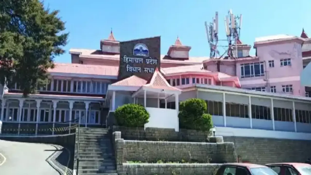 Shimla: दिवंगत विधायक भरवाल और आपदा पीड़ितों को विधानसभा में श्रद्धांजलि